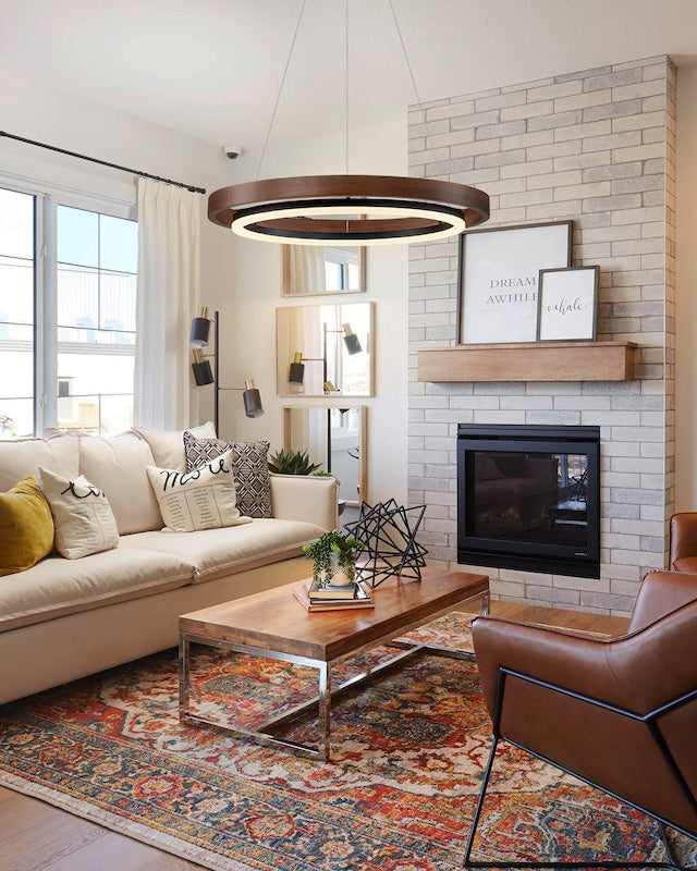 Runder Kronleuchter aus Holz mit LED-Beleuchtung, 60-120 cm höhenverstellbar, Deckenleuchte im Landhausstil für Esszimmer und Kücheninsel | Thomler
