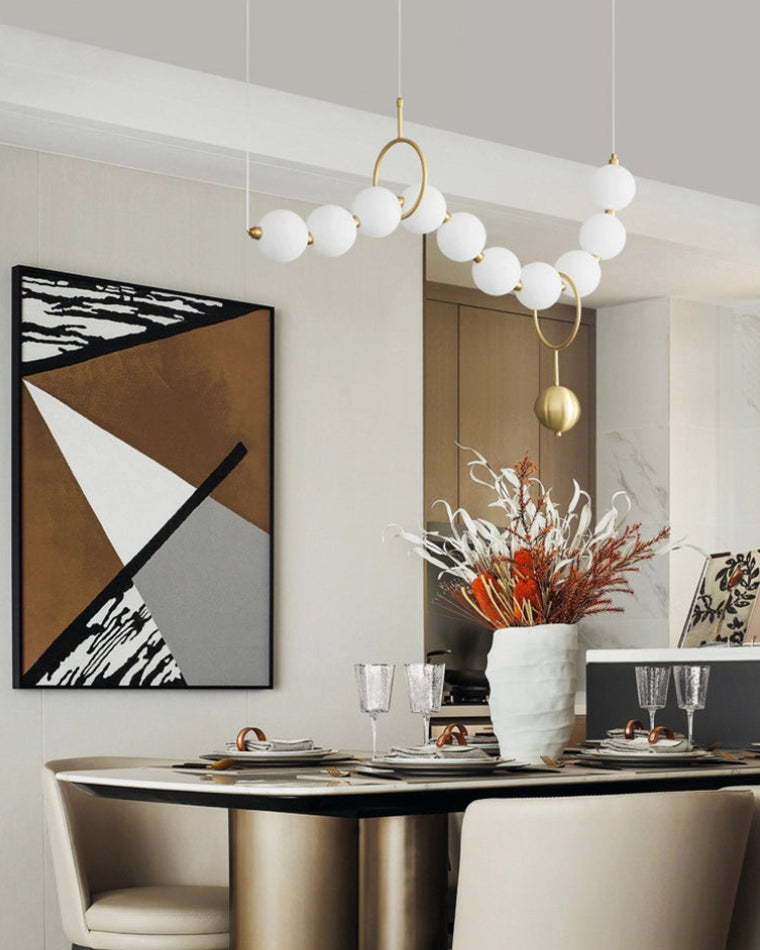 Lámpara colgante de globos de cristal en cascada, dorada y blanca, iluminación cenital contemporánea para barra de desayuno, comedor o salón, 39 pulgadas | Thomler