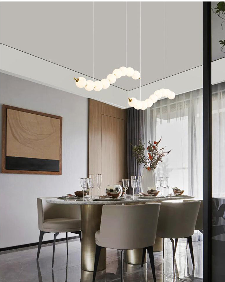 Lámpara colgante de globos de cristal en cascada, dorada y blanca, iluminación cenital contemporánea para barra de desayuno, comedor o salón, 39 pulgadas | Thomler