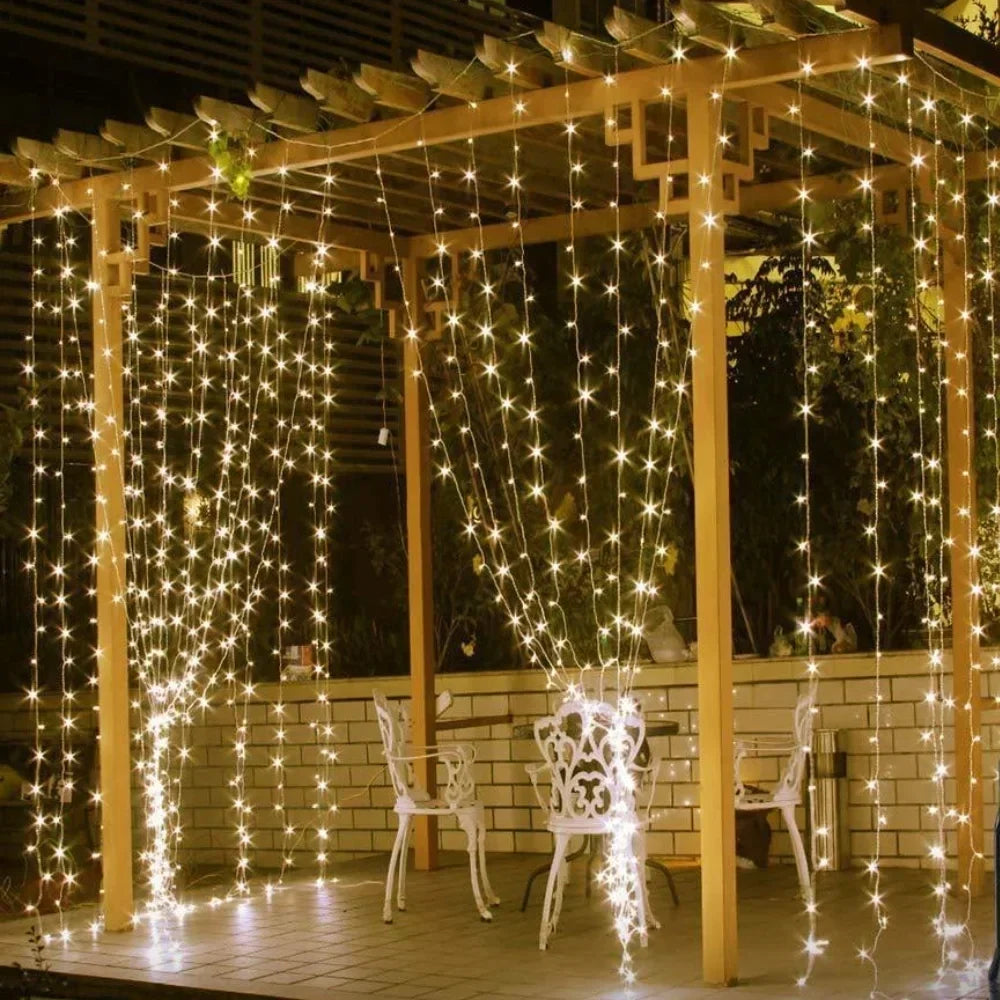 LED-Vorhang-Lichterkette Warmweiß USB-betrieben mit Fernbedienung 8 Modi für Innen- und Außenbereich Terrasse Schlafzimmer Hochzeit Party Dekorative Wasserdicht