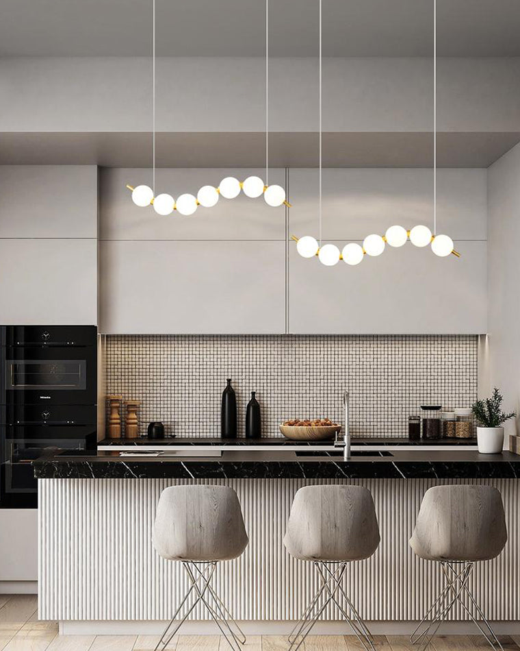 Lámpara colgante de globos de cristal en cascada, dorada y blanca, iluminación cenital contemporánea para barra de desayuno, comedor o salón, 39 pulgadas | Thomler
