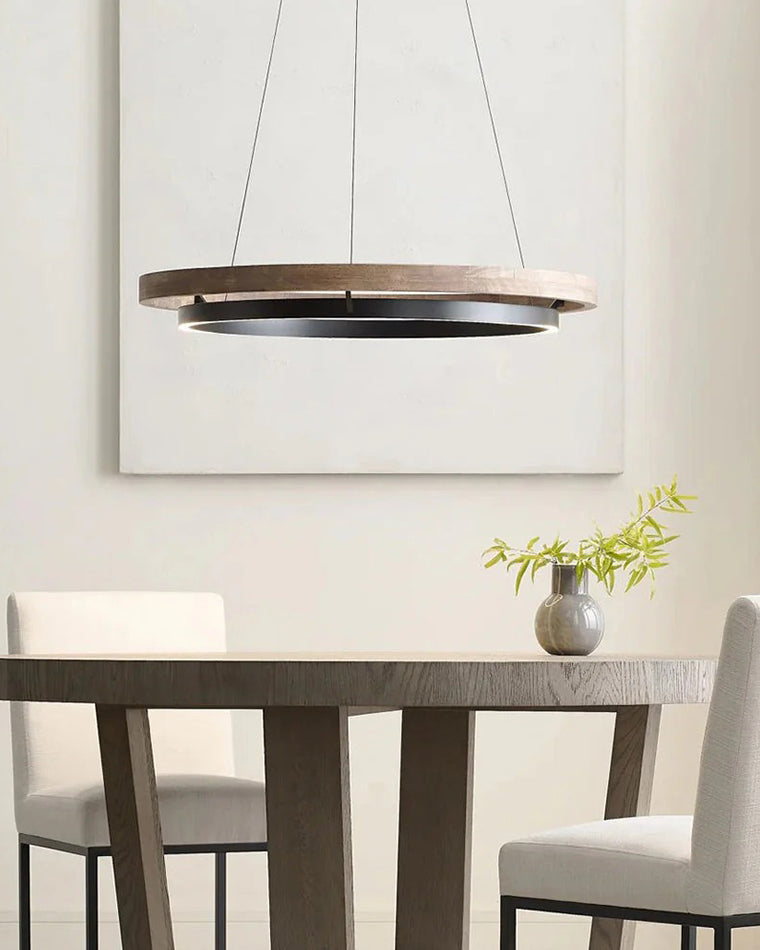 Runder Kronleuchter aus Holz mit LED-Beleuchtung, 60-120 cm höhenverstellbar, Deckenleuchte im Landhausstil für Esszimmer und Kücheninsel | Thomler