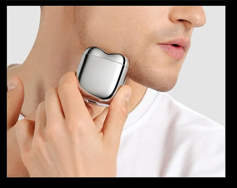 Afeitadora eléctrica recargable e impermeable para hombre – Herramienta de aseo portátil de tamaño de viaje con carga USB para afeitado en seco y húmedo, cuerpo de aluminio | Thomler
