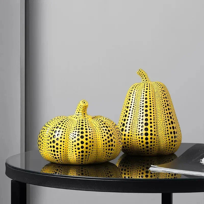 Gele harsbeeldjes tafeldecoratie set eigentijdse plankdecoratie uil peer pompoen vogel sculpturen 20 cm blikvangers voor salontafel | Thomler