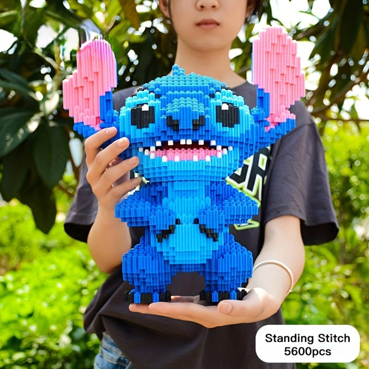Rompecabezas 3D de construcción de la figura de Stitch de 5600 piezas