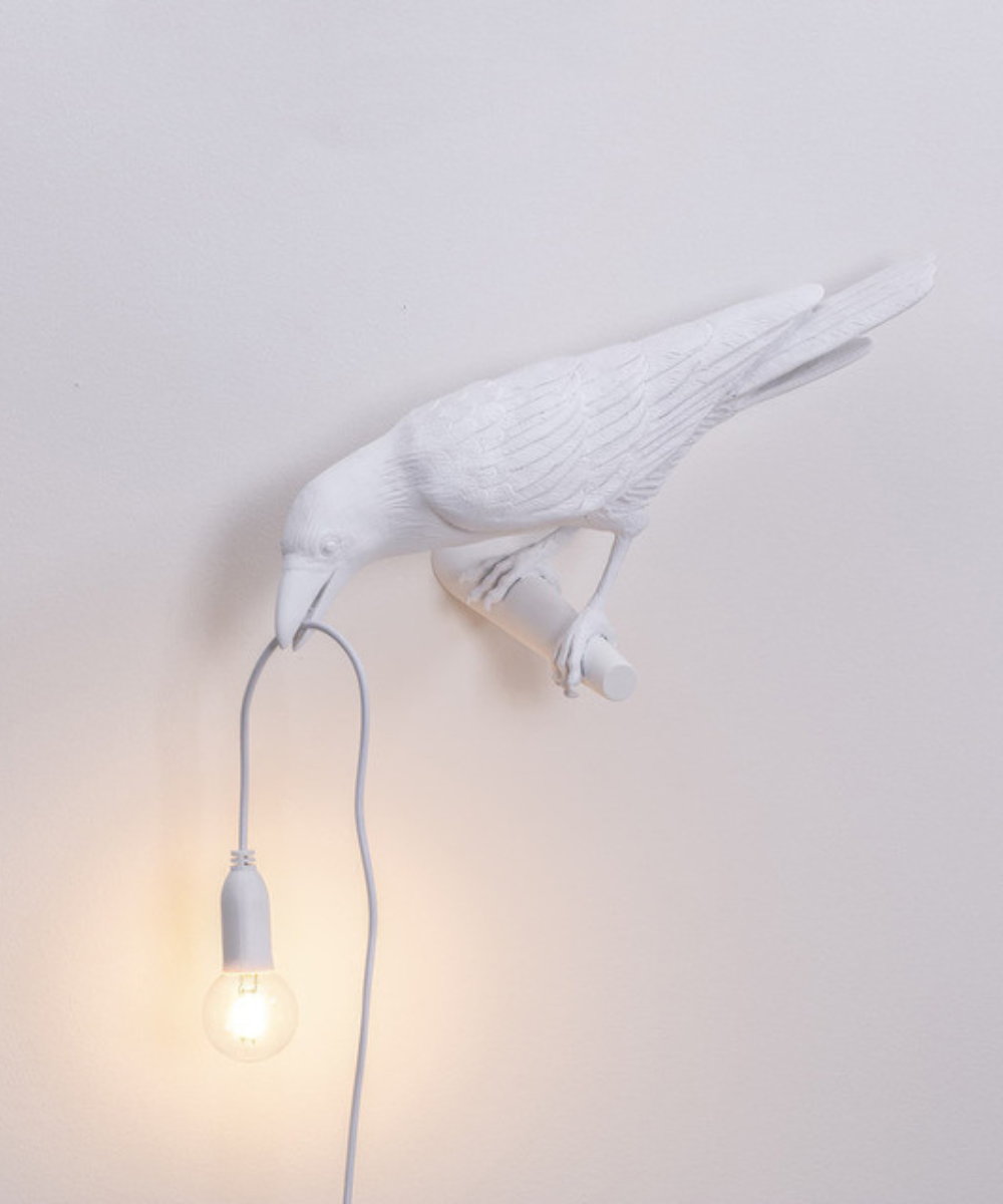Raven Tafellamp met Lamp in de Snavel – Sculpturale Vogel Sfeerverlichting voor Woonkamer, Slaapkamer & Kantoordecoratie | Thomler