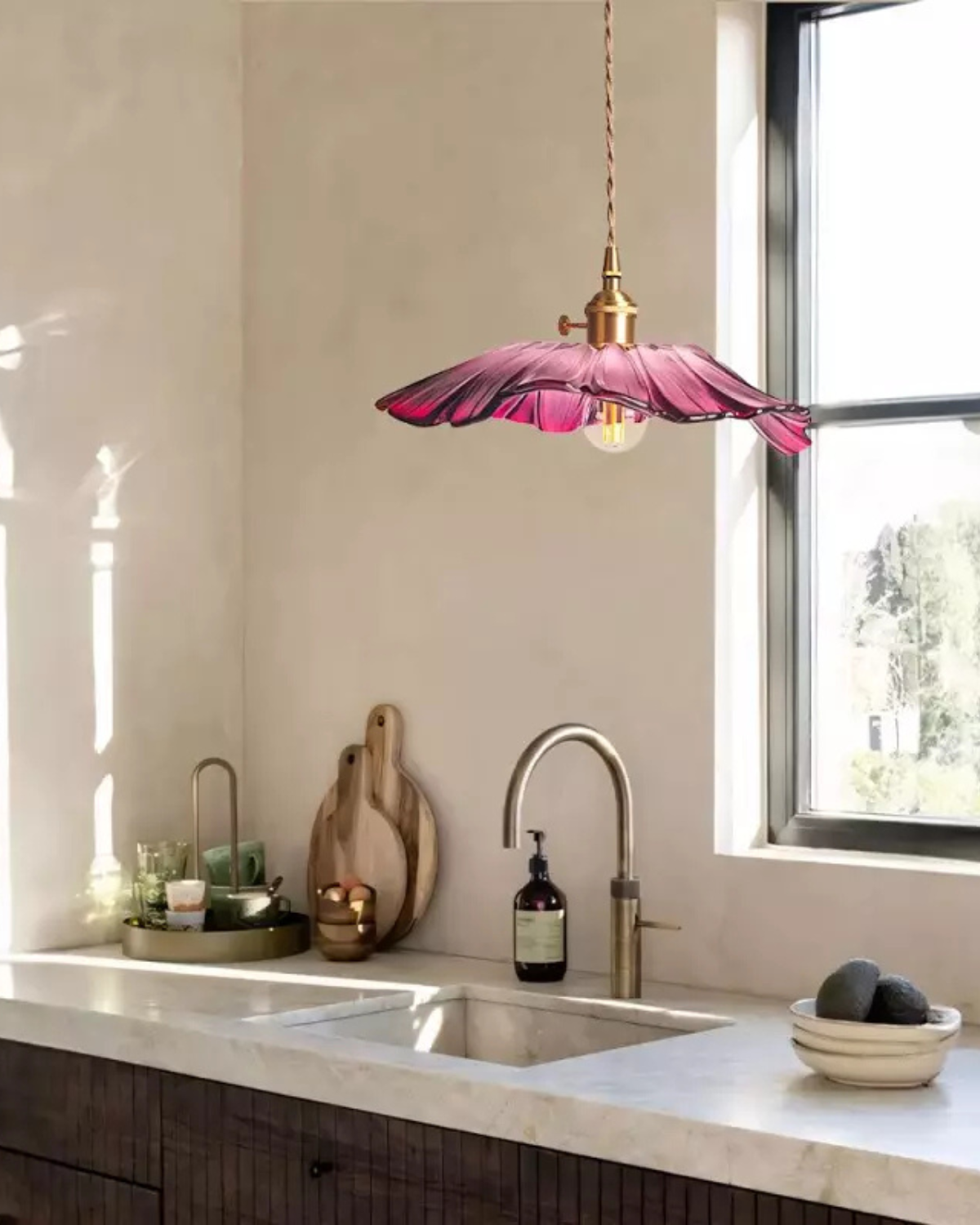 Glass Pendant Light with Brass Socket and Organic Petal Shape for Dining Room and Living Space | Thomler