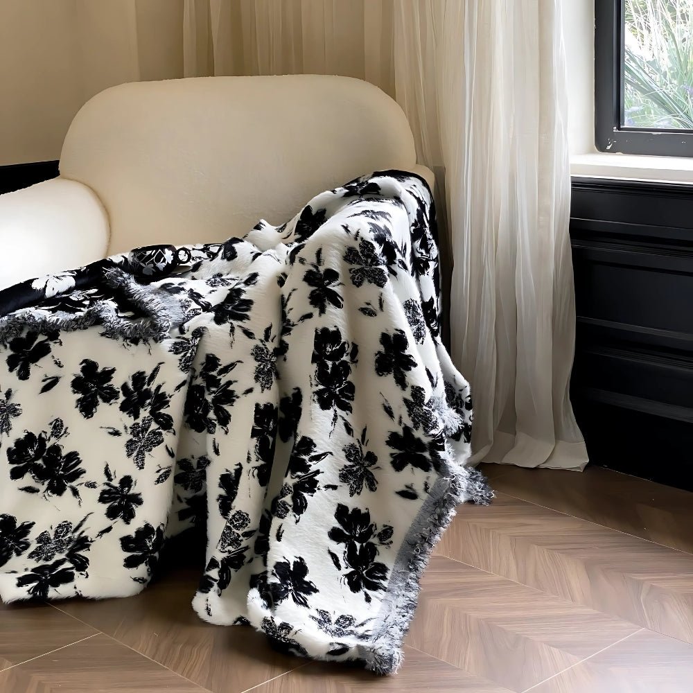 Jacquard Throw Blanket with Asian-Inspired Pattern – Soft Polyester Nylon Blend for Couch, Bed & Sofa