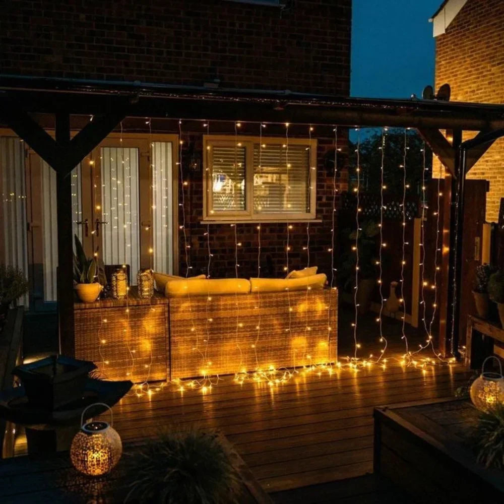 LED-Vorhang-Lichterkette Warmweiß USB-betrieben mit Fernbedienung 8 Modi für Innen- und Außenbereich Terrasse Schlafzimmer Hochzeit Party Dekorative Wasserdicht