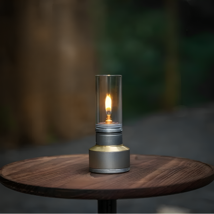 Butaan gaslantaarn aluminium draagbare buitenlamp kamperen wandelen backpacken instelbare vlam handmatige ontsteking vintage design reisuitrusting Em | Thomler