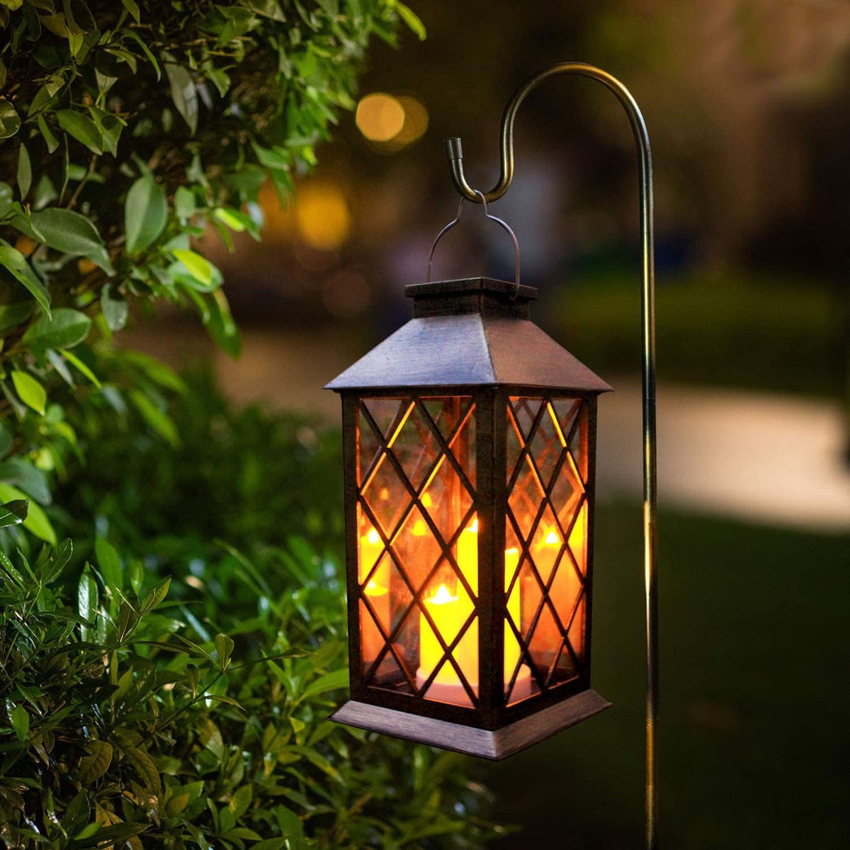 Farol solar colgante para jardín con velas LED parpadeantes