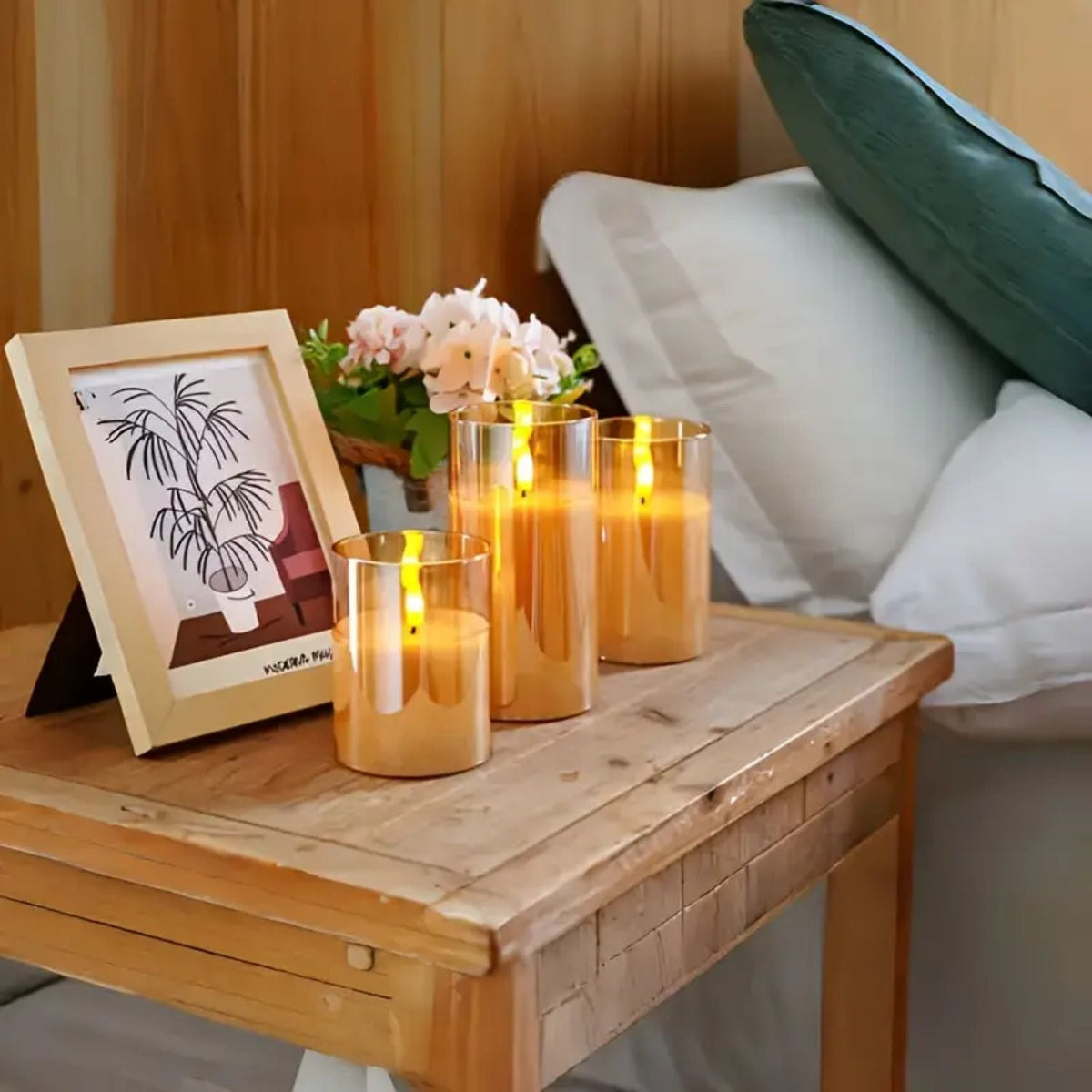 Fernbedienbare, flammenlose LED-Kerzen mit Rauchglas-Gehäuse für Wohn-, Schlaf- und Esszimmer | Thomler
