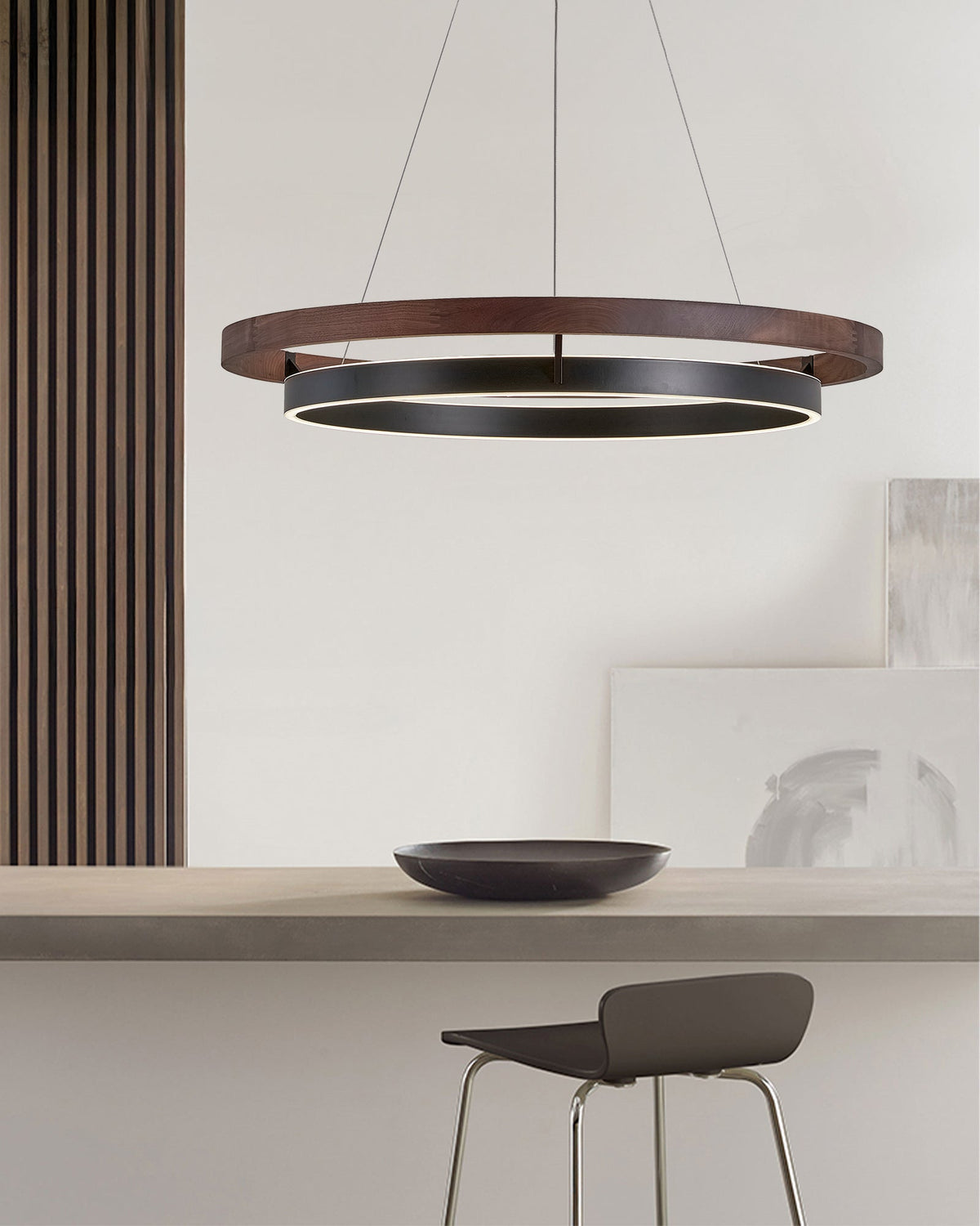 Runder Kronleuchter aus Holz mit LED-Beleuchtung, 60-120 cm höhenverstellbar, Deckenleuchte im Landhausstil für Esszimmer und Kücheninsel | Thomler