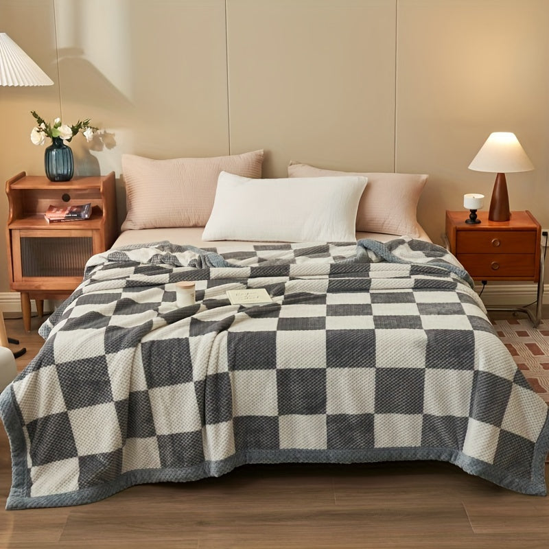 Ultra-Soft Plaid Fleece Throw Blanket for Couch & Bed – Lightweight & Machine Washable