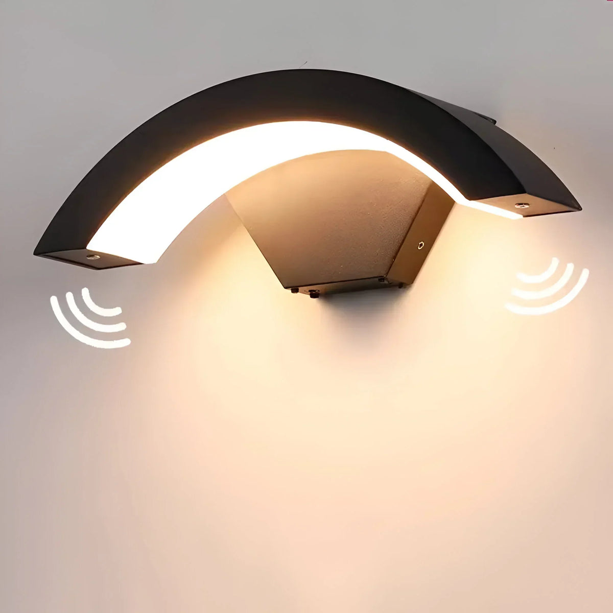 Außenwandleuchte mit Bewegungsmelder | Wetterfeste LED-Wandleuchte für Veranda, Terrasse & Eingangsbereich | 18W Automatische Dämmerungsschaltung