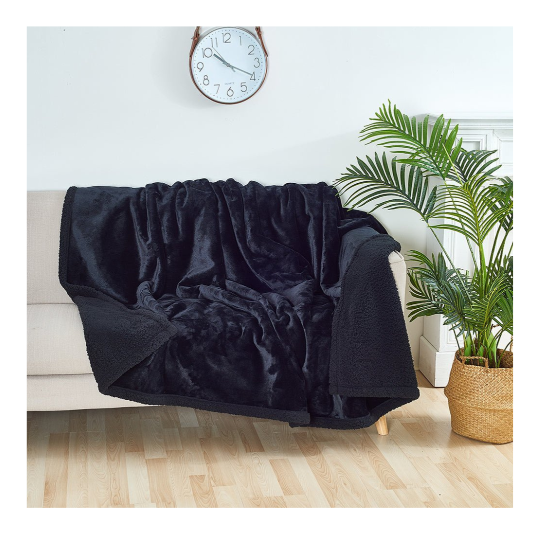 Wasserdichte Kuscheldecke für Sofa, Bett & Auto – Weicher, maschinenwaschbarer Schutz