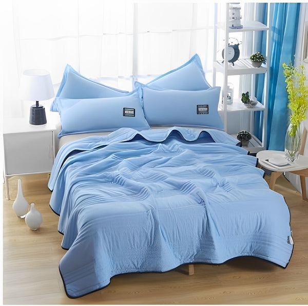 Lightweight Breathable Throw Blanket – Moisture-Wicking Summer Bedding
