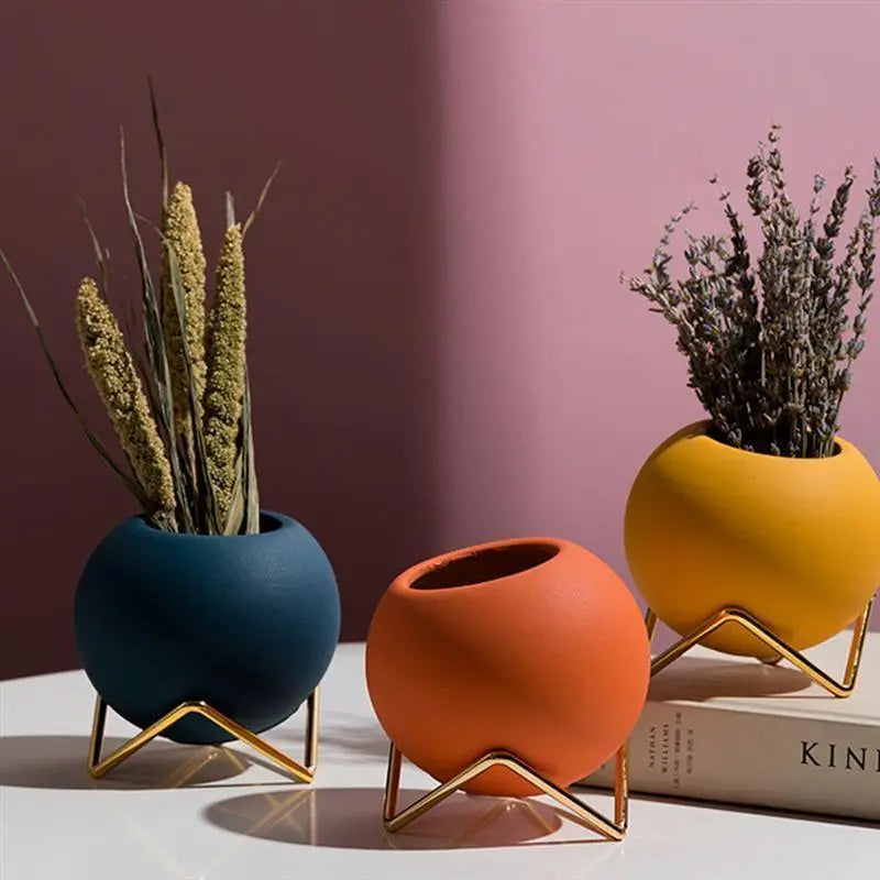 Tabletop Ceramic Planter on Steel Stand – 4 Inch Round Pot for Succulents & Small Plants – Desktop & Shelf Decor for Home Office, Bedroom, K | Thomler