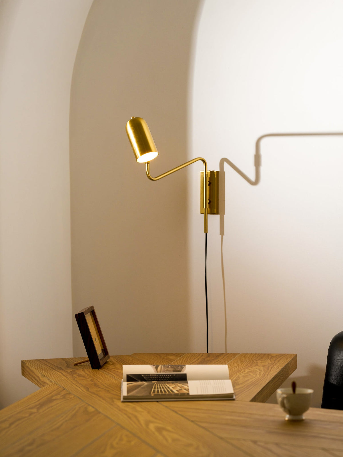 Swing-Arm Reading Sconce with Rotating Shade Metal Plug-In Fixture Black & Gold Finish for Bedroom Living Room Study Nook Task Lighting | Thomler