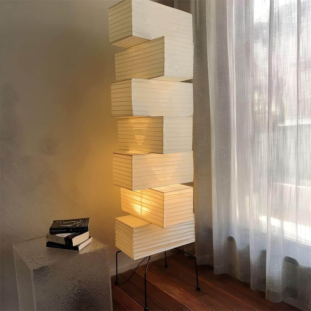 Lámpara de pie alta con pantalla de papel escultural, 19 pulgadas, luz suave y difusa, bambú natural para dormitorio, sala de estar, rincón decorativo, estilo Japandi minimalista Rea | Thomler