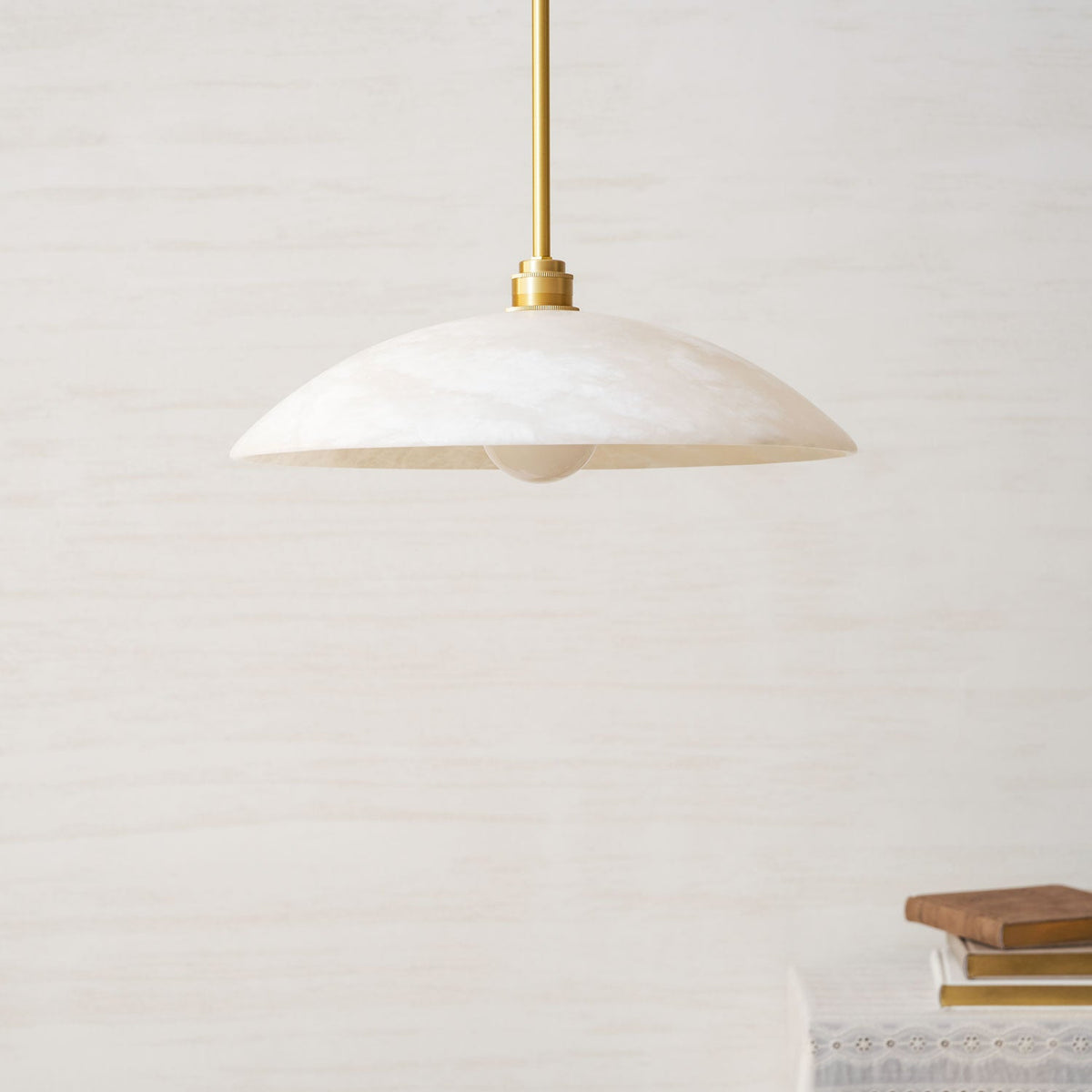 Lámpara de techo tipo globo de piedra blanca de 16 pulgadas, domo con cable ajustable para isla de cocina, comedor o sala de estar, lámpara colgante con casquillo E26 | Thomler