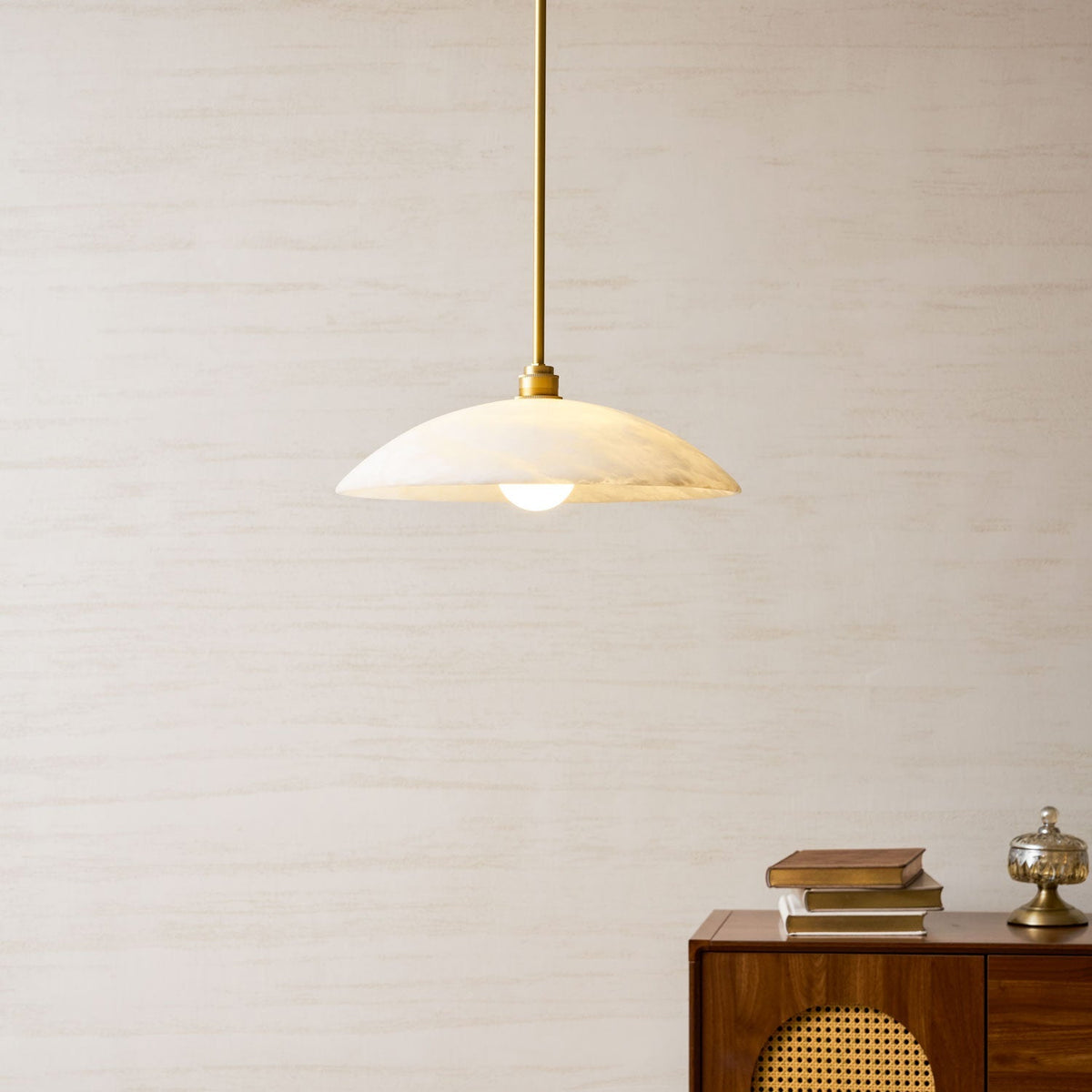 Lámpara de techo tipo globo de piedra blanca de 16 pulgadas, domo con cable ajustable para isla de cocina, comedor o sala de estar, lámpara colgante con casquillo E26 | Thomler