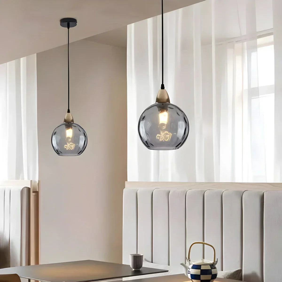 Kugelförmige Glas-Deckenleuchte E26-Fassung 8-Zoll grauer Schirm für Esszimmer Schlafzimmer Küchen Verstellbares Kabel Ambiente-Leuchte | Thomler