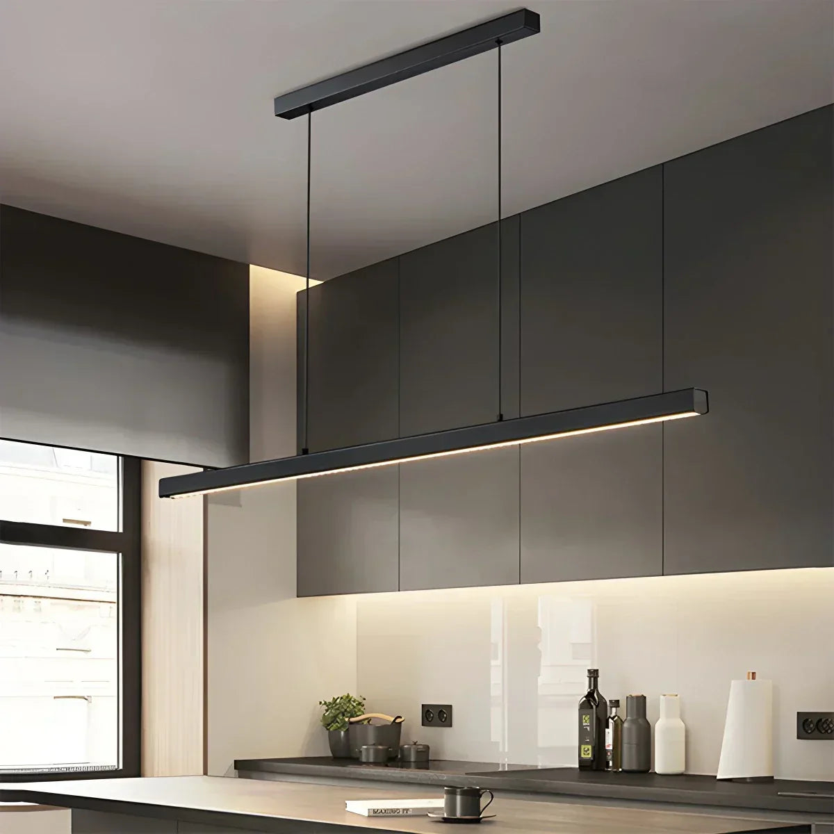 Lámpara de techo LED lineal de aluminio negro, luz colgante para comedor, isla de cocina, escritorio de oficina, lámpara suspendida minimalista moderna ajustable | Thomler