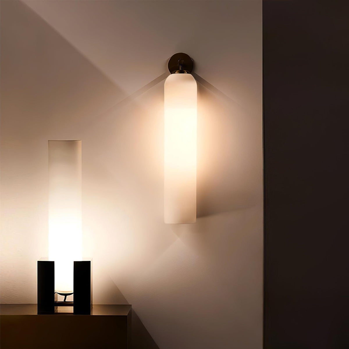 Aplique de pared cilíndrico de cristal, lámpara vertical de 19 pulgadas para sala de estar, dormitorio, pasillo, iluminación ambiental, montaje hacia arriba o hacia abajo, dorado, negro, níquel