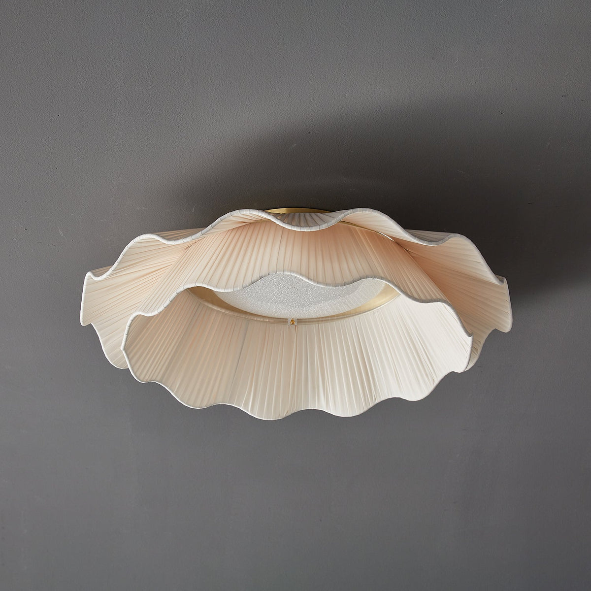 Flush Mount Ceiling Light White Fabric Ripple Shade 20 in Bedroom Ambient LED Integrated Dimmable Low Profile for Living Room Dining Room Mo | Thomler