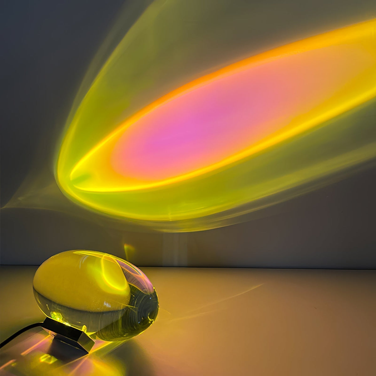 Nachttischlampe aus Chrom und Kristallglas mit farbwechselndem LED-Licht für Schlafzimmer, moderner Stimmungsleuchter für Nachttisch und Schreibtisch | Thomler