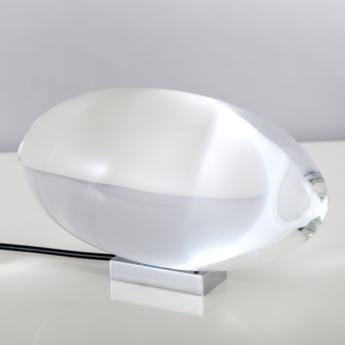 Nachttischlampe aus Chrom und Kristallglas mit farbwechselndem LED-Licht für Schlafzimmer, moderner Stimmungsleuchter für Nachttisch und Schreibtisch | Thomler