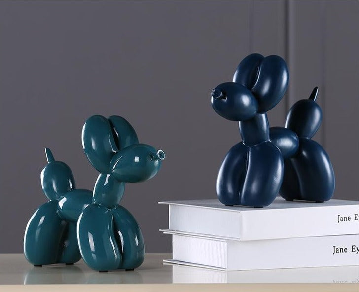 Glänzende Harz-Welpenfigur 20 cm hoch, zeitgenössisches Regal-Dekoobjekt, Kinderzimmer-Dekoration, verspieltes Tisch-Ornament, modernes Wohndesign | Thomler