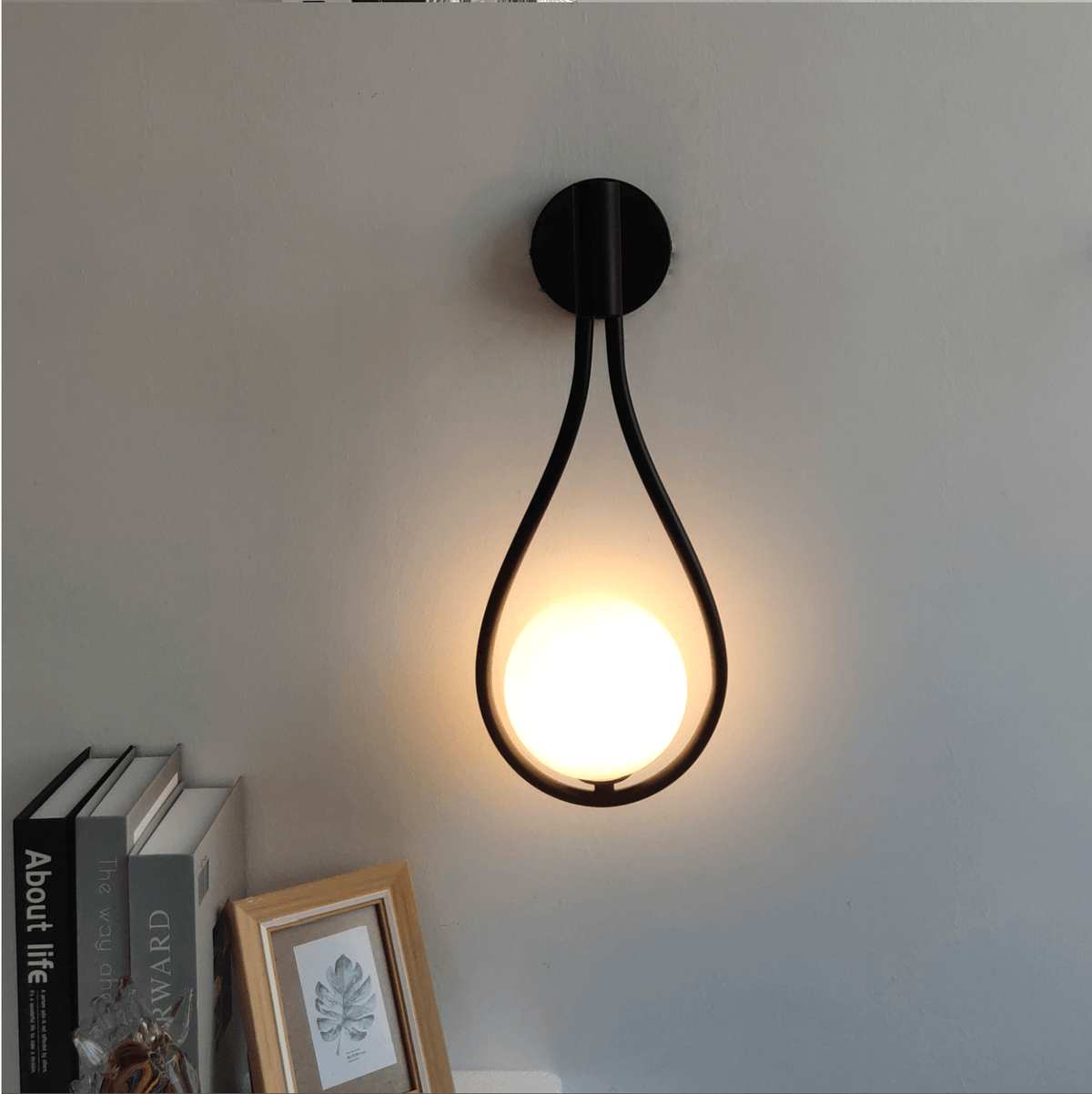 Metalen wandlamp minimalistisch goud zwart zilver afwerking bedrade armatuur slaapkamer hal woonkamer eetkamer wandlamp | Thomler