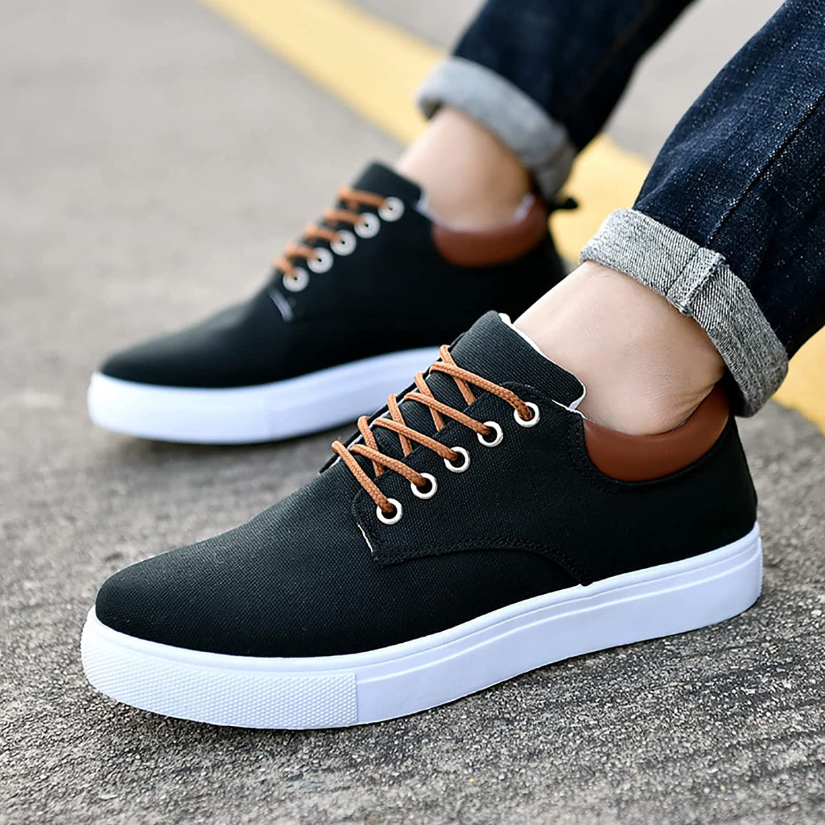 Canvas Sneakers for Men with Platform Sole – Casual Lace-Up Shoes for Work, Weekends & Everyday Wear