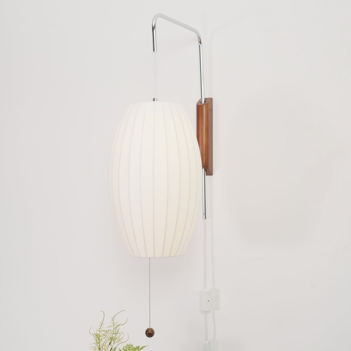 Draaibare bolwandlamp met verstelbaar snoer 40 cm in walnoot chroom afwerking plug-in led-wandlamp voor slaapkamer kantoor woonkamer