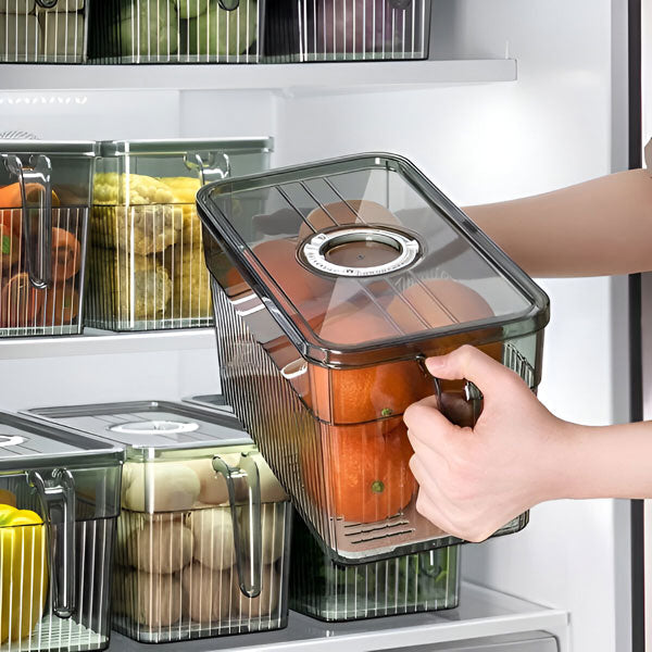 Transparente Kühlschrank-Aufbewahrungsbox mit belüftetem Deckel und stapelbarem Design