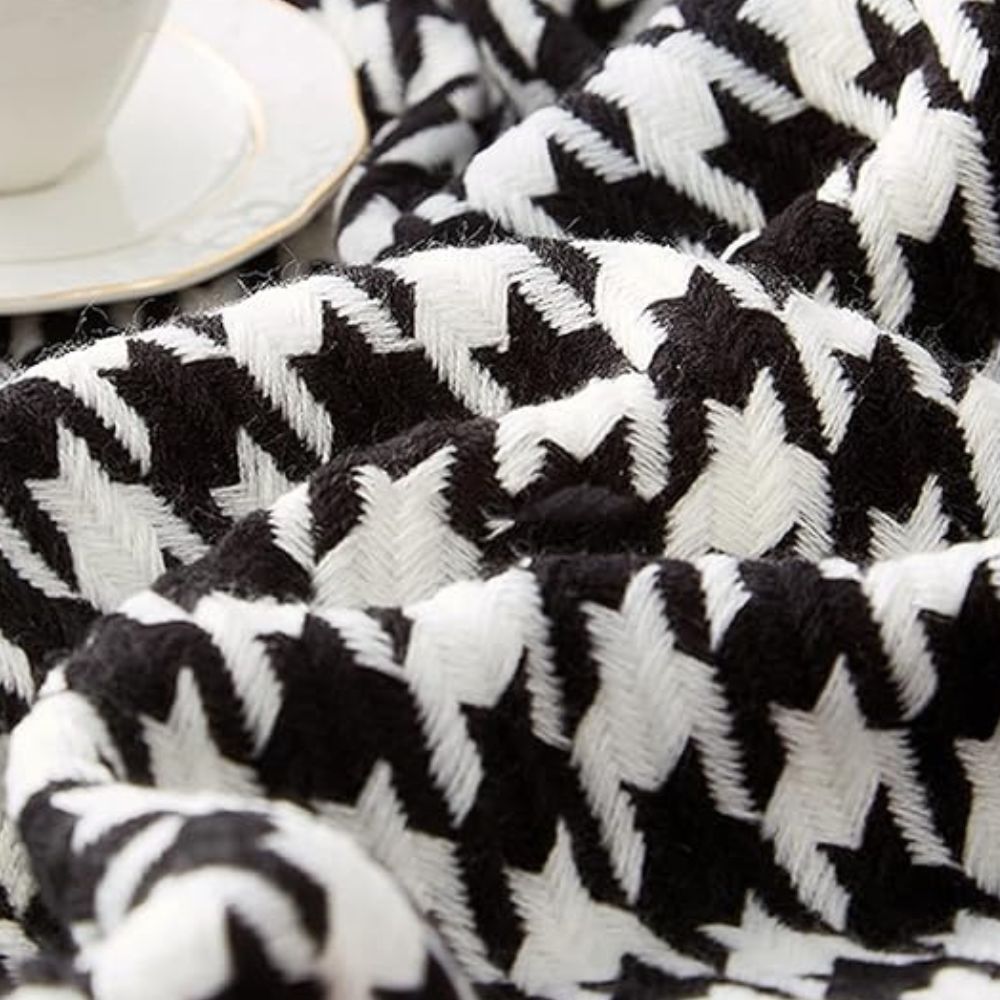 Checkered Acrylic Throw with Fringe – Lightweight Cover for Couch, Chair, Bed & Travel