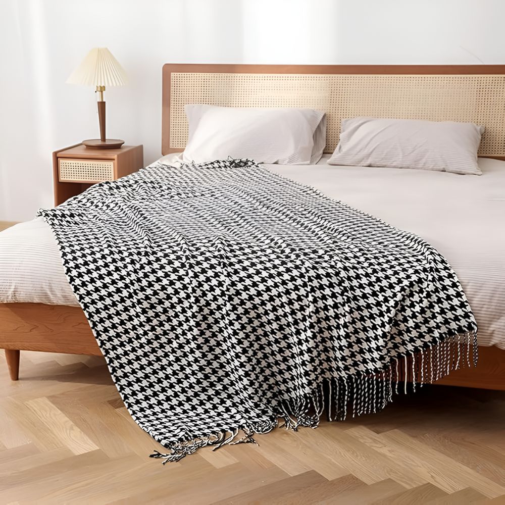 Checkered Acrylic Throw with Fringe – Lightweight Cover for Couch, Chair, Bed & Travel