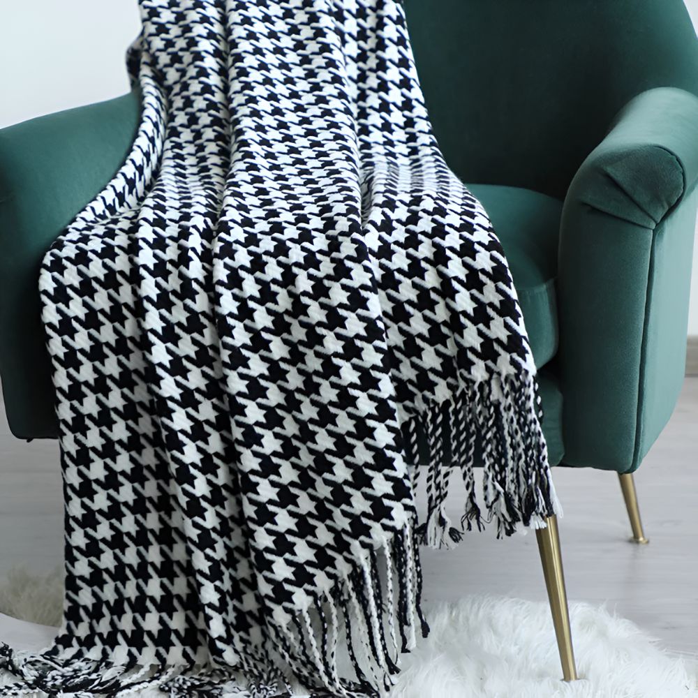 Checkered Acrylic Throw with Fringe – Lightweight Cover for Couch, Chair, Bed & Travel