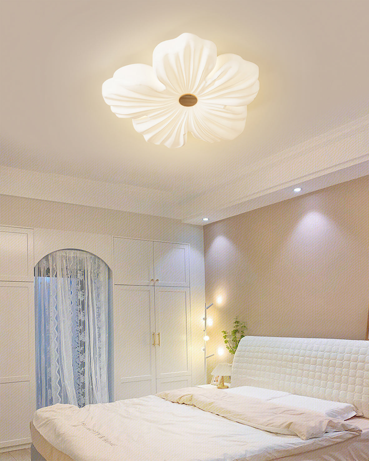 Flush Mount LED Light Fixture White Acrylic 13 Inch Round for Bedroom Living Room Hallway Kitchen Low Profile Modern Overhead Lighting Ceili | Thomler