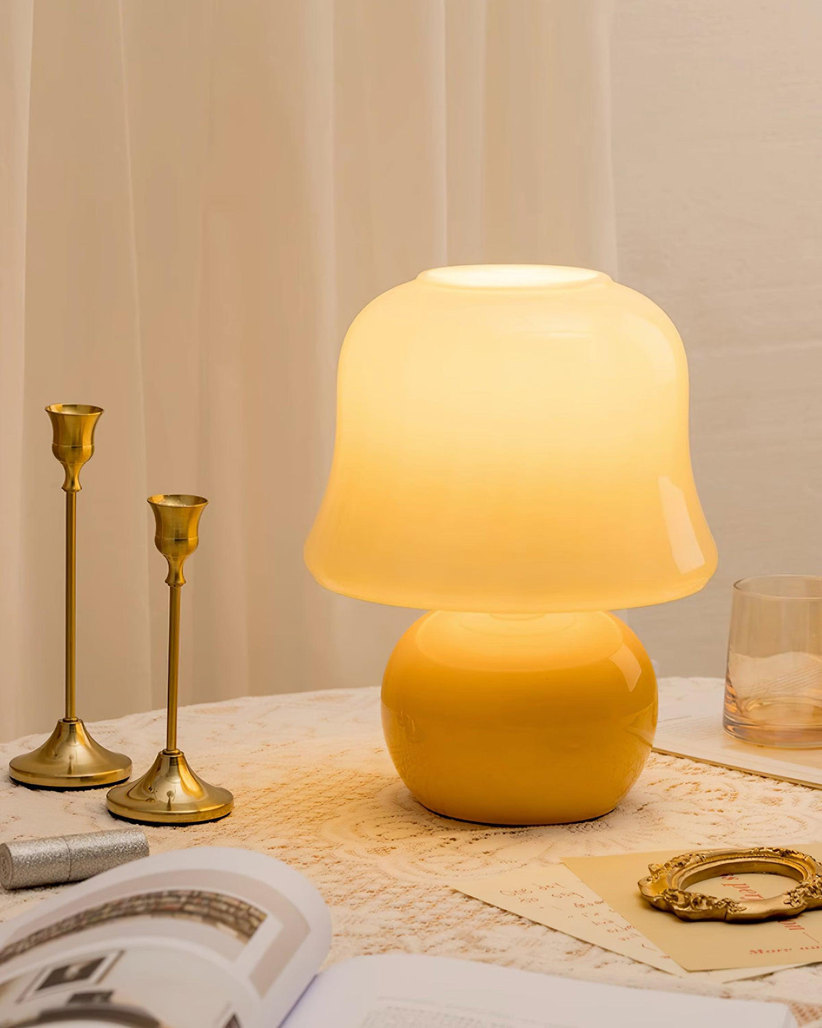 Ceramic Accent Lamp with Enamel Shade 11.4 in Beige for Nightstands Bedrooms Living Rooms Study Desks Side Tables E14 Socket 15W Soft Glow | Thomler