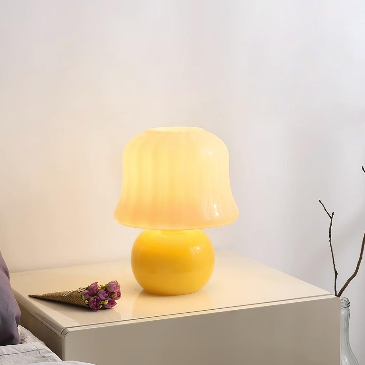 Ceramic Accent Lamp with Enamel Shade 11.4 in Beige for Nightstands Bedrooms Living Rooms Study Desks Side Tables E14 Socket 15W Soft Glow | Thomler