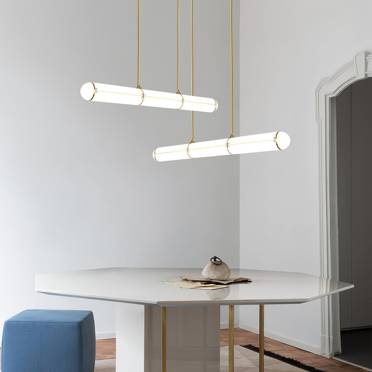 Lámpara LED lineal ajustable de 59 pulgadas, metal y acrílico, tres temperaturas de color para comedor, cocina, sala de estar, interior moderno L | Thomler