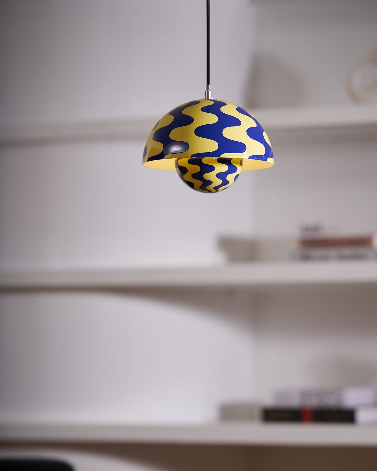 Geometric Aluminum Hanging Fixture 9 Inch Matte Modern Overhead Illumination for Kitchen Dining Room Entry | Thomler