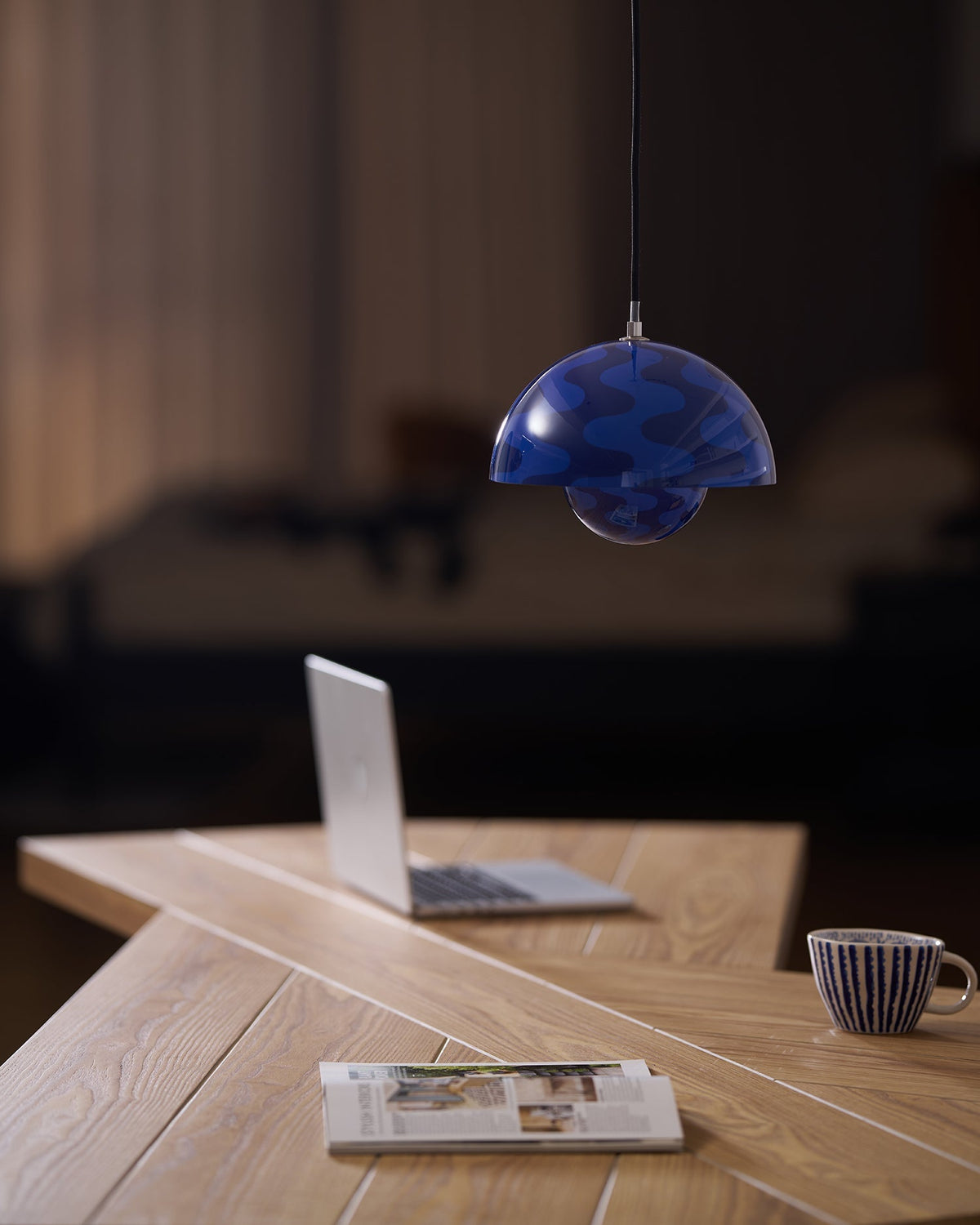 Geometric Aluminum Hanging Fixture 9 Inch Matte Modern Overhead Illumination for Kitchen Dining Room Entry | Thomler