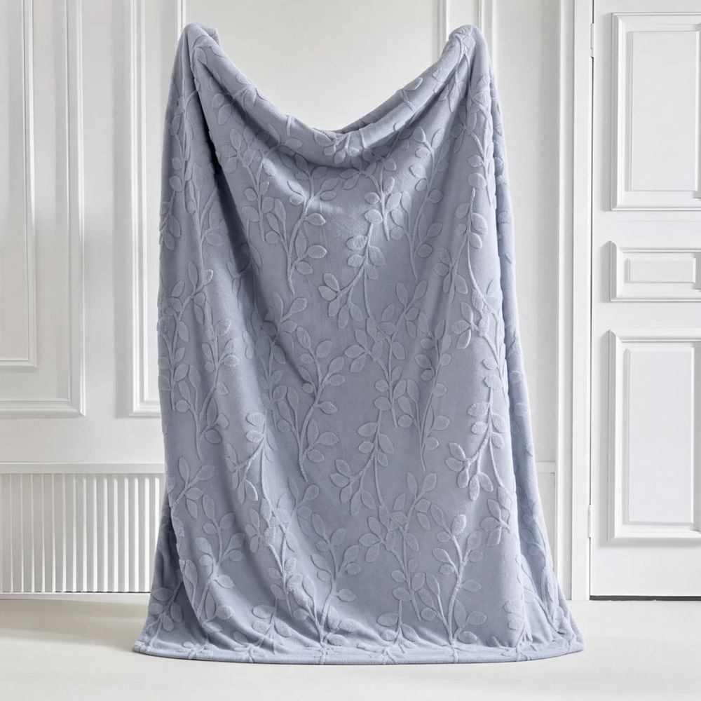 Reversible Sherpa Throw Blanket with Jacquard Botanical Pattern for Couch & Bed