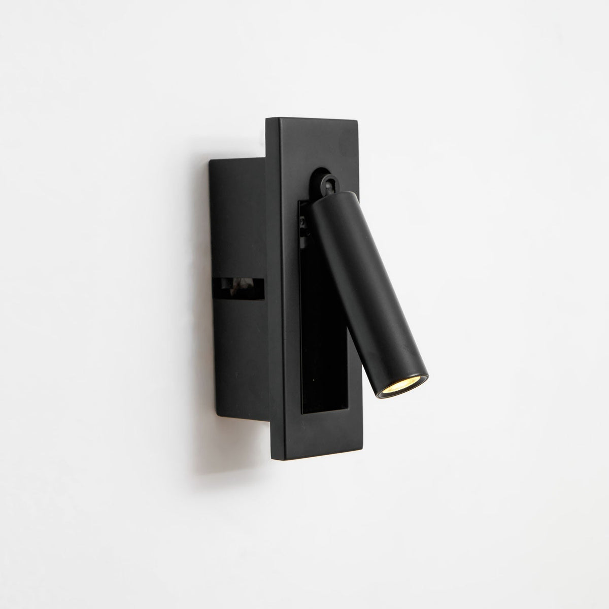 Lámpara de pared articulada de aluminio para lectura, estudio y cabecera