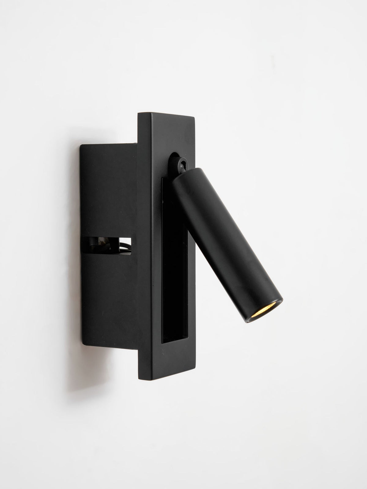 Lámpara de pared articulada de aluminio para lectura, estudio y cabecera