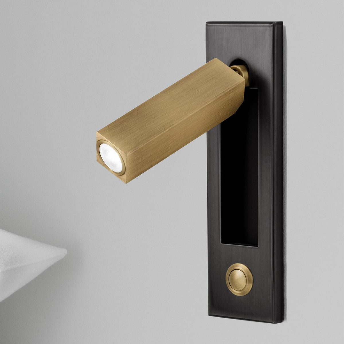 Lámpara de pared articulada de aluminio para lectura, estudio y cabecera